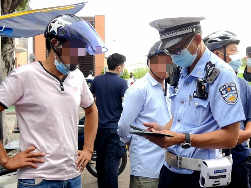 查扣非法“五类车”346辆，“智慧劝导”2847人次——广州白云警方联合多部门强力整治地铁周边交通秩序